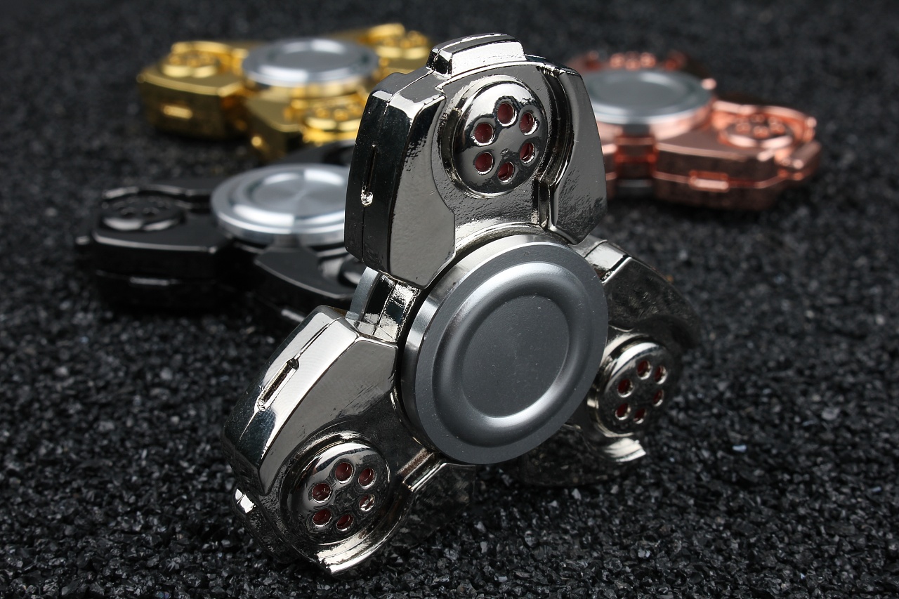 金屬指尖陀螺攝影指南 告別“不會(huì)拍”的三大實(shí)用技巧