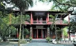 ?？陔妱?dòng)車上牌再增16個(gè)服務(wù)點(diǎn) ?？诳忌驹副淮鄹暮罄m(xù) 新聞特搞